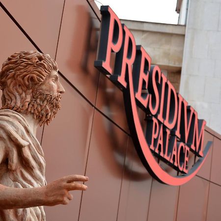 Hotel Presidivm Palace 洛维奇 外观 照片